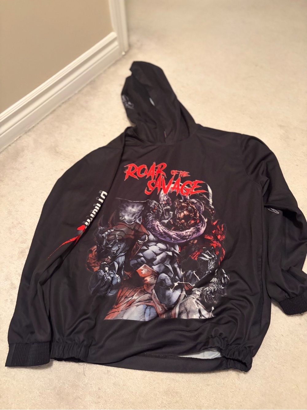Roar Savage Black Graphic Hoodie Sweatshirt - Men